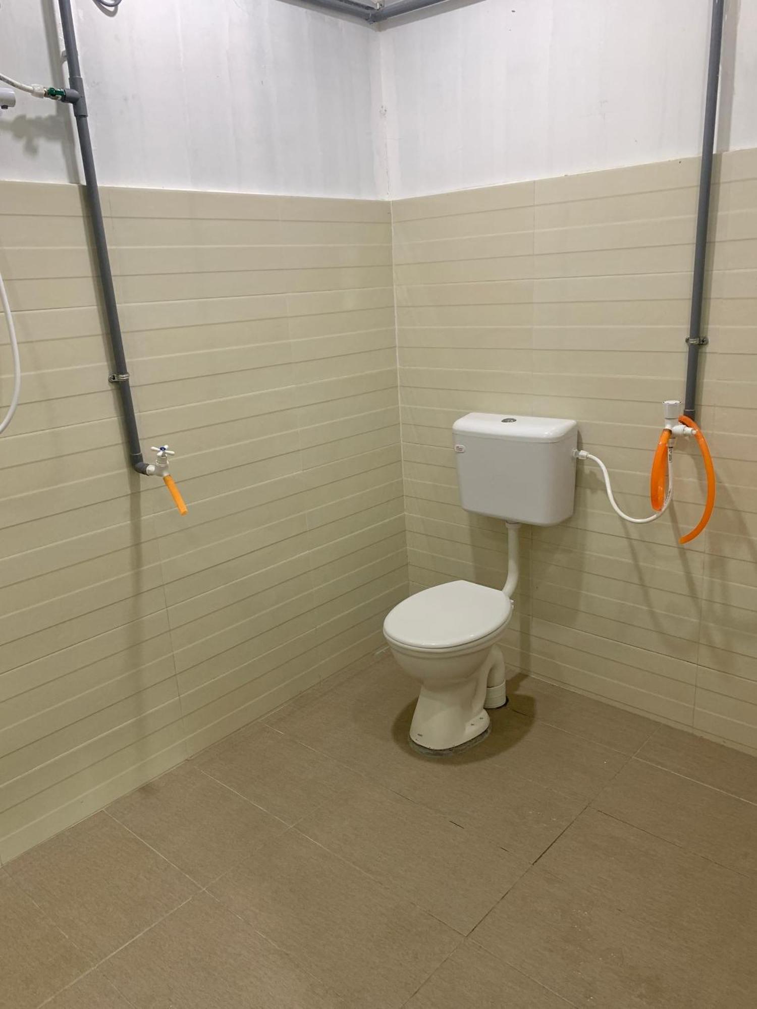 Tiara Inn Homestay 2 Tingkat Pontian Johor Pontian Besar エクステリア 写真