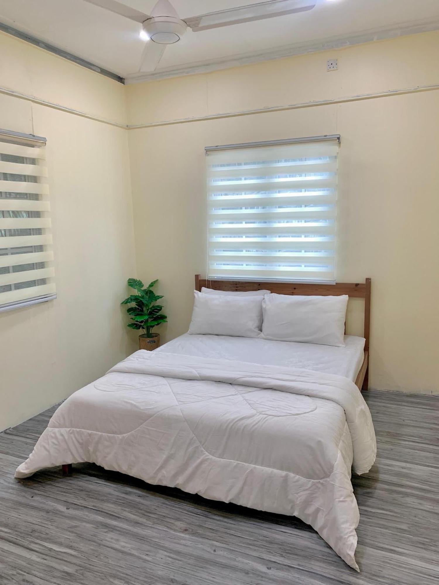 Tiara Inn Homestay 2 Tingkat Pontian Johor Pontian Besar エクステリア 写真